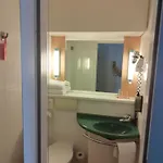 Ibis 호텔